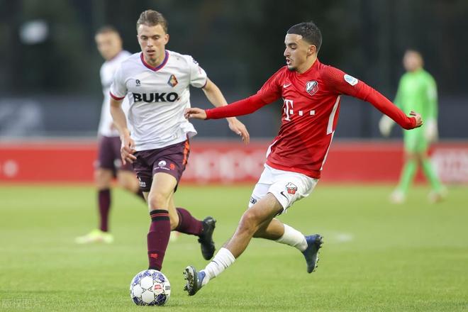 在本赛季与 在本赛季与