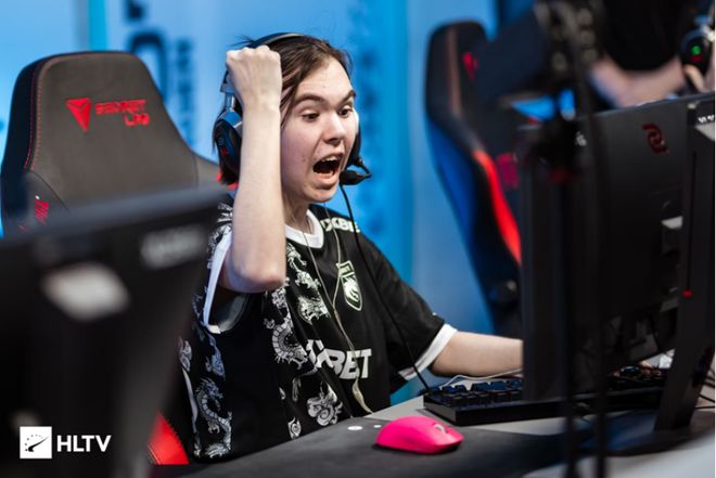 比赛中发挥 比赛中发挥